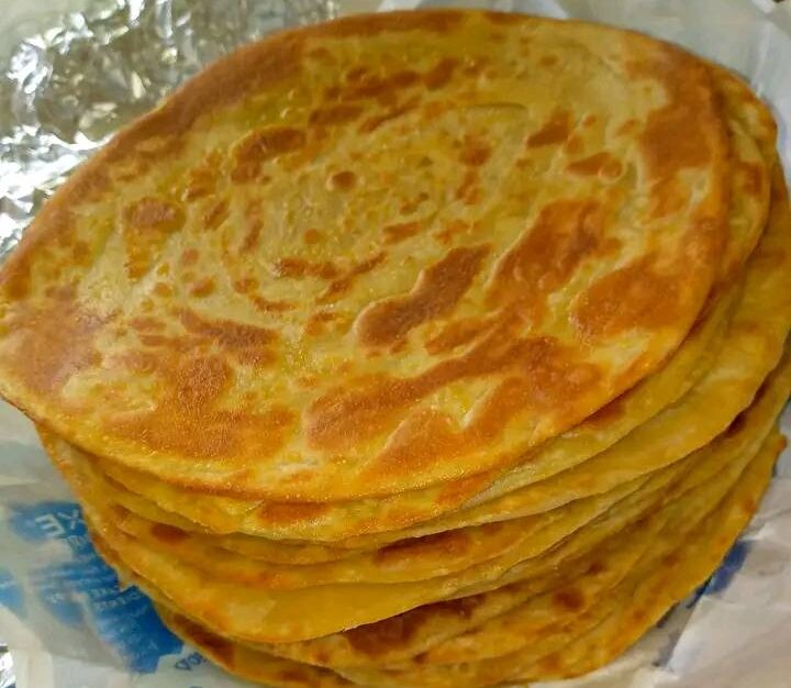A stack of white East African Chapati