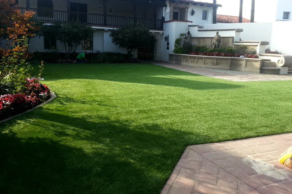 well manicured grass lawn